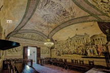 Sala del consiglio del Comune di Lucignanao -AR-