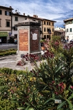 Montespertoli, Piazza Dei Machiavelli, Il Pozzo....